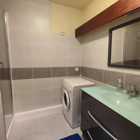 Vue Avec Wifi, Parking, Au Port De De - Ref 848 * Perros-Guirec